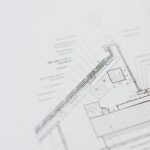 Zbliżenie planu architektonicznego z widocznymi szczegółami technicznymi